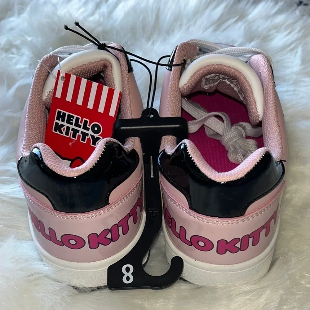 🆕 Sanrio Hello Kitty Sneakers Size 8
